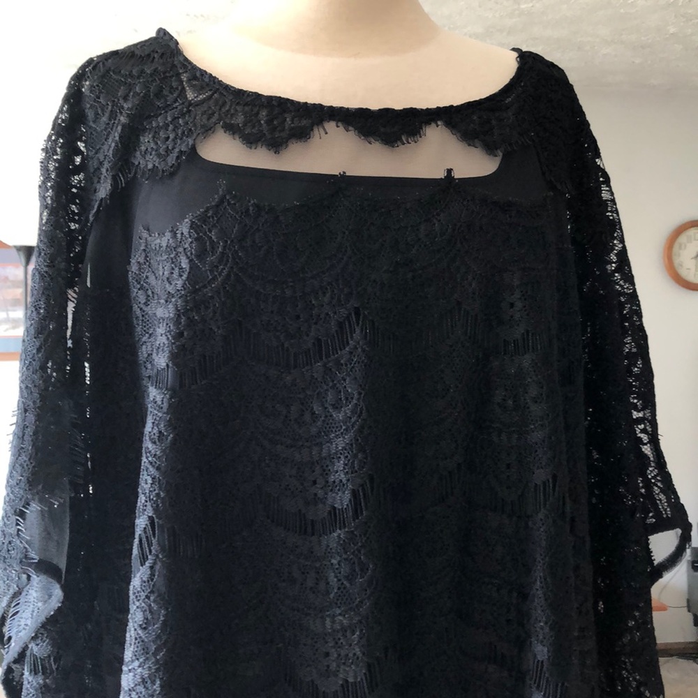 2 pc tank and lace top